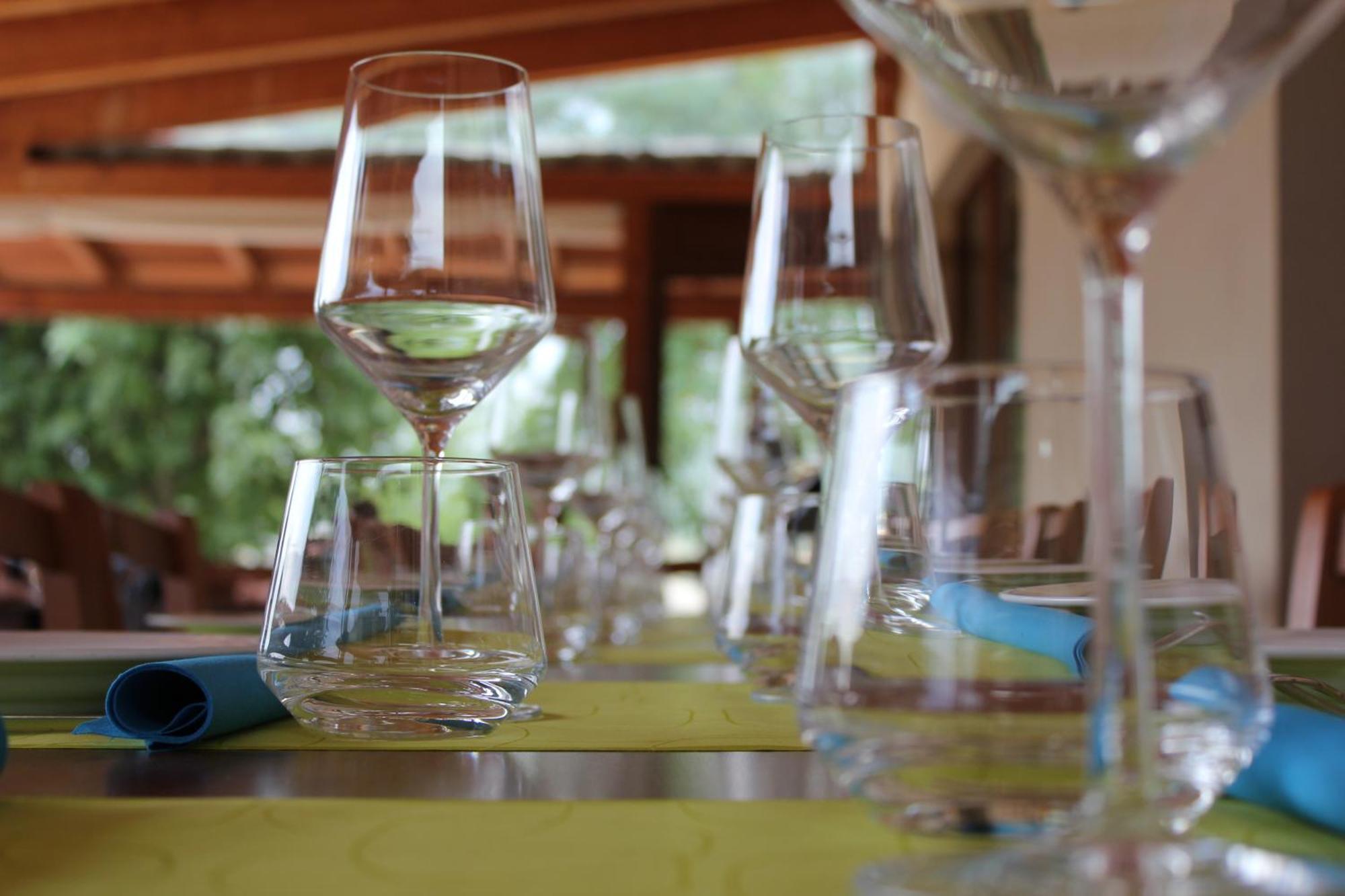 Agriturismo La Valle Del Vento ウルビーノ エクステリア 写真